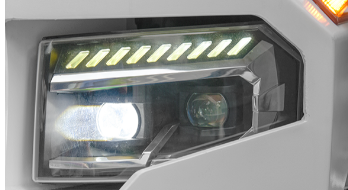  全車可選配LED燈具，節(jié)能環(huán)保。